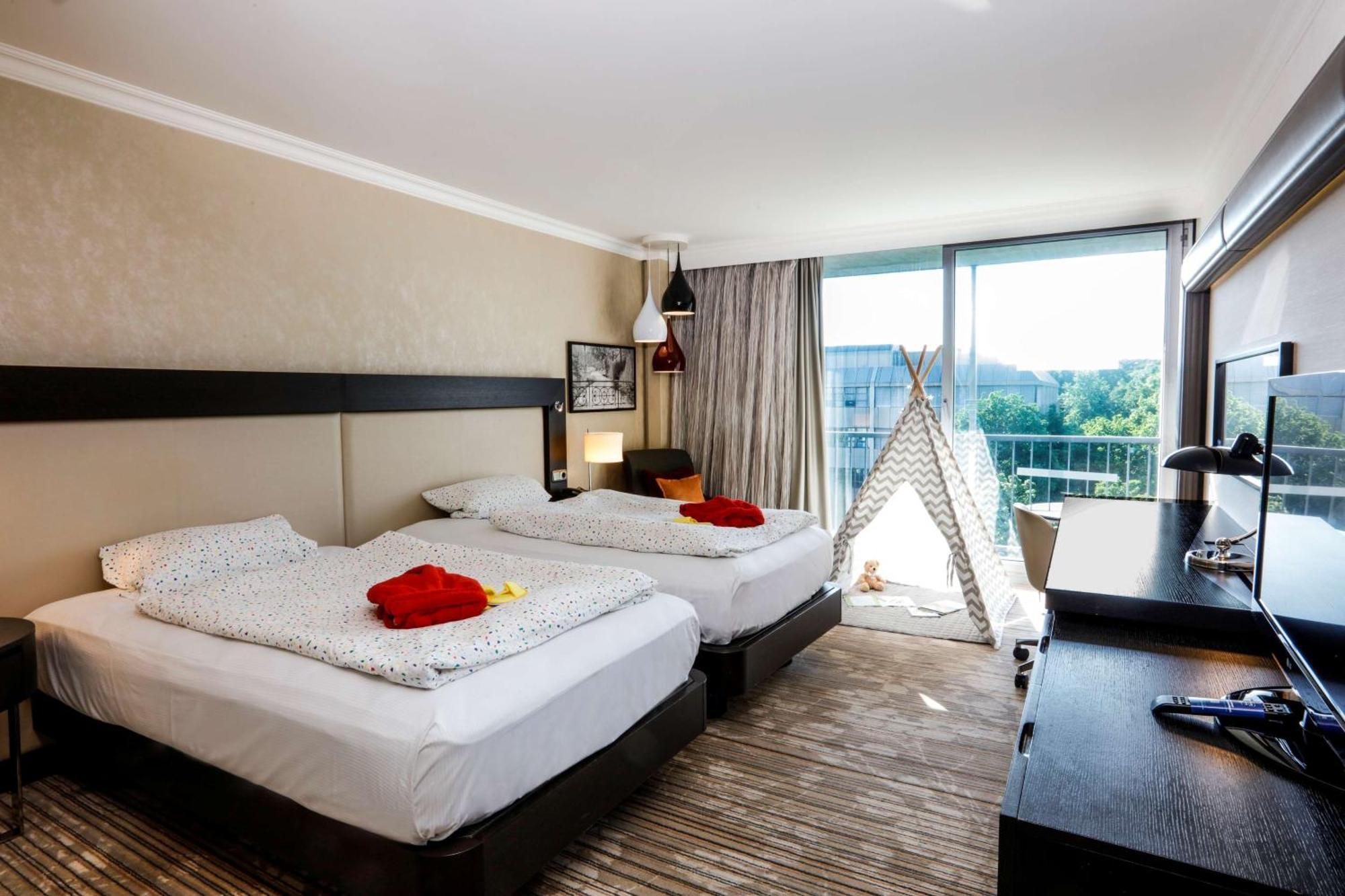 Hilton Munich Park Hotel Kültér fotó